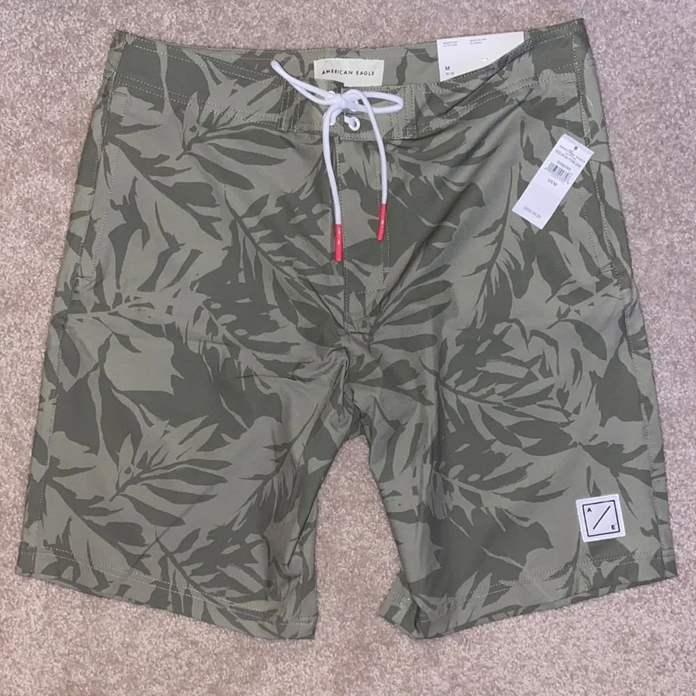 🆕 American Eagle Board Shorts - Picture 1 of 8
